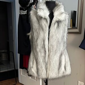 White House Black Market Gray and Black Faux Fur Vest